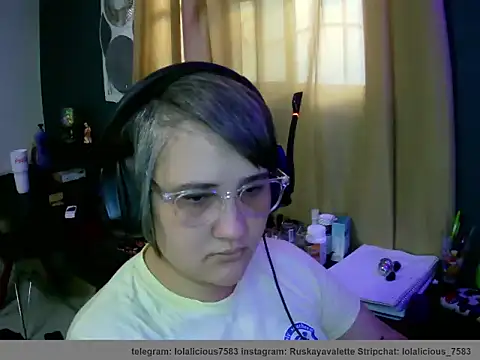 Snapshot of lolalicious_7583 chatting on 02-15-26, 01:32 lolalicious 7583 online show from 02-15-26, 01:32