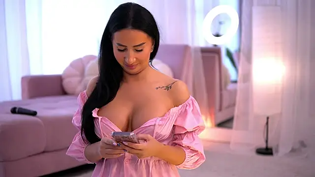 AnaRhodes online show from 03-28-26, 10:11