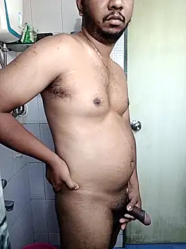 Snapshot of Mmm992170 chatting on 03-19-25, 06:03 Mmm992170 online show from 03-19-25, 06:03