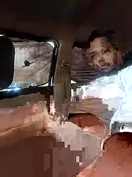 Snapshot of Mmm992170 chatting on 10-11-25, 07:31 Mmm992170 online show from 10-11-25, 07:31