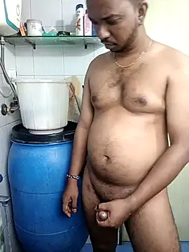 Snapshot of Mmm992170 chatting on 10-26-25, 11:32 Mmm992170 online show from 10-26-25, 11:32