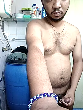 Mmm992170 online show from 11-05-25, 07:44