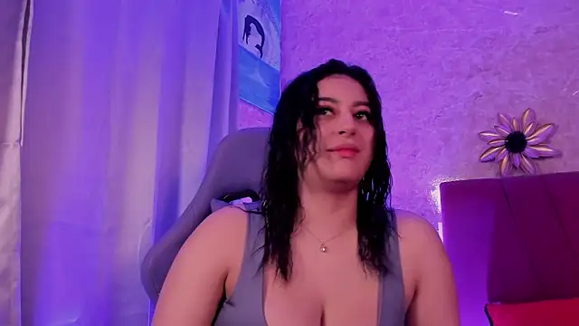 LorenaStevens online show from 11-14-25, 12:20