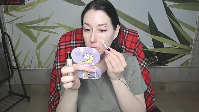 Snapshot of adell_berry chatting on 02-28-25, 02:09 adell berry online show from 02-28-25, 02:09