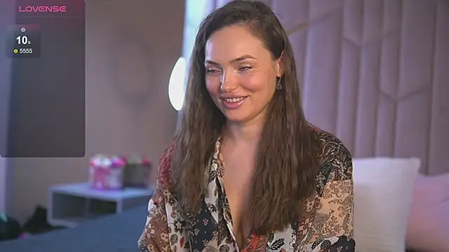 Snapshot of EmilyJuarez chatting on 02-13-25, 09:41 EmilyJuarez online show from 02-13-25, 09:41