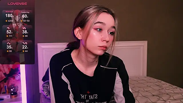 Kimiko   online show from 12-14-25, 11:49