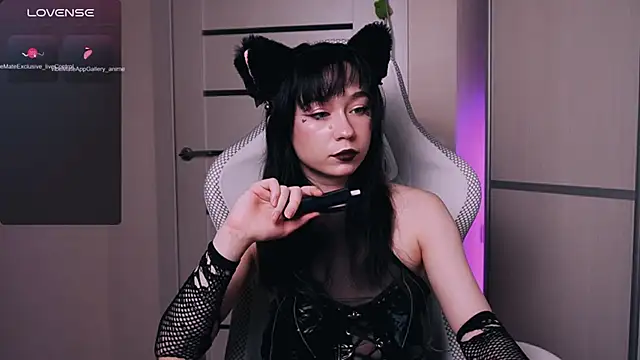 Kimiko   online show from 05-25-26, 11:58