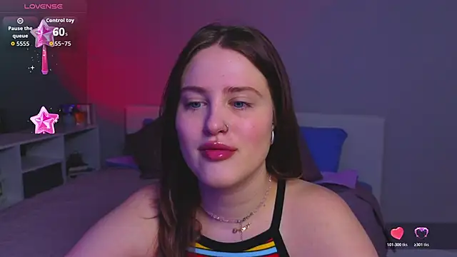 Snapshot of _Sarah_Soul_ chatting on 04-19-26, 11:07 Sarah Soul online show from 04-19-26, 11:07