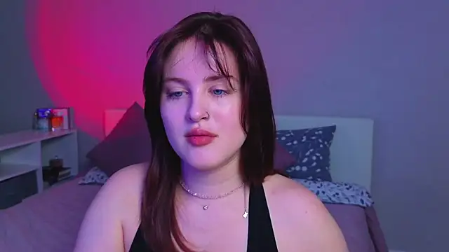 Snapshot of _Sarah_Soul_ chatting on 06-09-26, 11:17 Sarah Soul online show from 06-09-26, 11:17