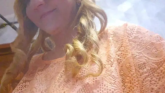 EstrellaWalters online show from 10-07-25, 09:21