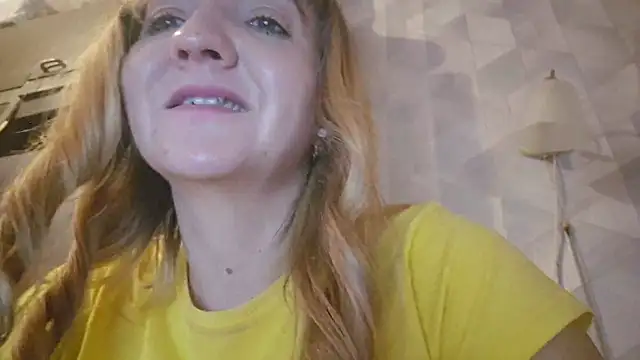 EstrellaWalters online show from 11-28-25, 03:45