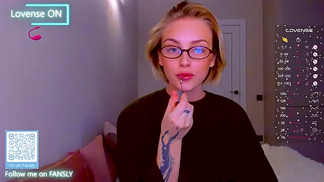 pretty girlnextdoor online show from 01-28-25, 05:56