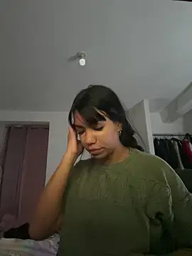 -Naomyy- online show from 02-12-26, 01:49