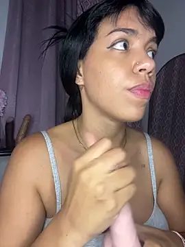 -Naomyy- online show from 04-13-26, 05:11