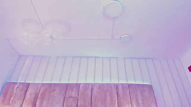 Snapshot of Cloesweet_1 chatting on 02-18-25, 03:31 Cloesweet 1 online show from 02-18-25, 03:31