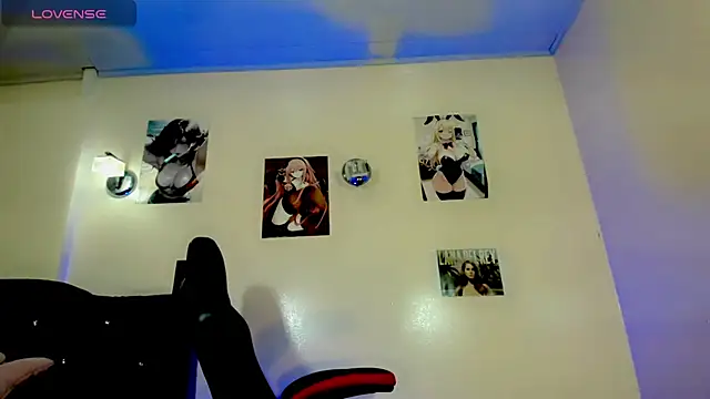 Elissa taylor  online show from 10-23-25, 07:12