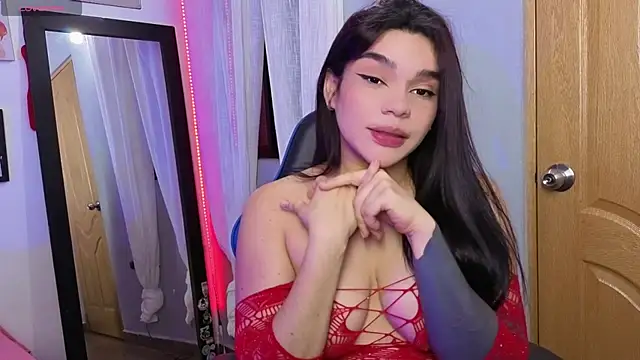 Snapshot of Veronica_111 chatting on 05-16-26, 01:26 Veronica 111 online show from 05-16-26, 01:26