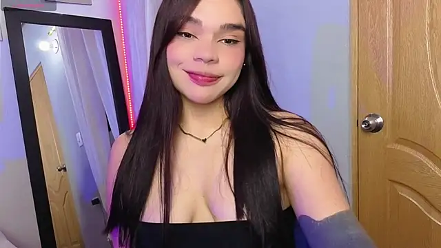 Snapshot of Veronica_111 chatting on 06-06-26, 03:01 Veronica 111 online show from 06-06-26, 03:01