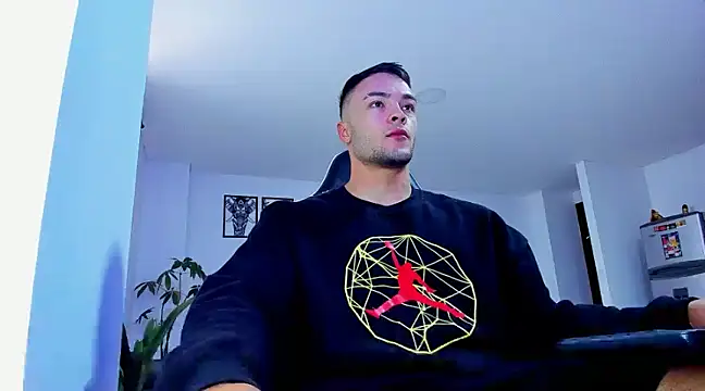 Snapshot of alexander_collin02 chatting on 02-12-25, 12:55 alexander collin02 online show from 02-12-25, 12:55