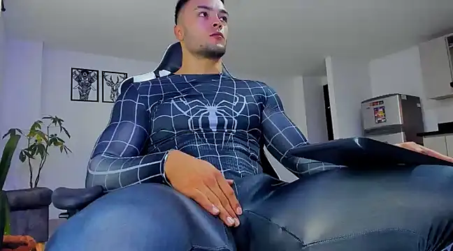 Snapshot of alexander_collin02 chatting on 01-28-25, 12:54 alexander collin02 online show from 01-28-25, 12:54