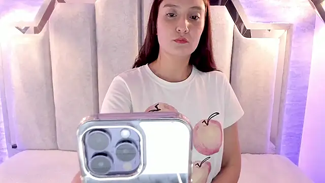  alaia collway  online show from 02-04-25, 12:22