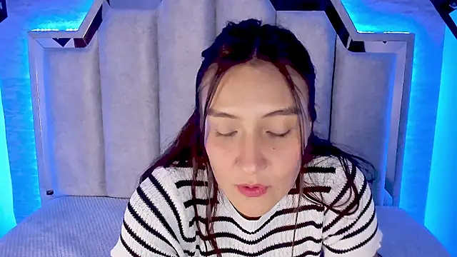  alaia collway  online show from 02-13-25, 03:56