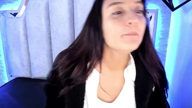  alaia collway  online show from 03-19-25, 12:12