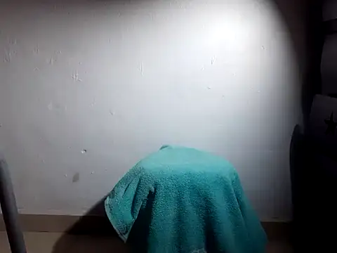 Snapshot of soulboyback chatting on 03-03-25, 03:11 soulboyback online show from 03-03-25, 03:11