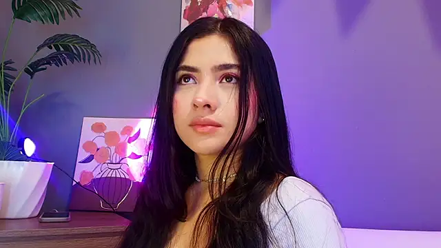 adara johnson   online show from 07-17-26, 11:51