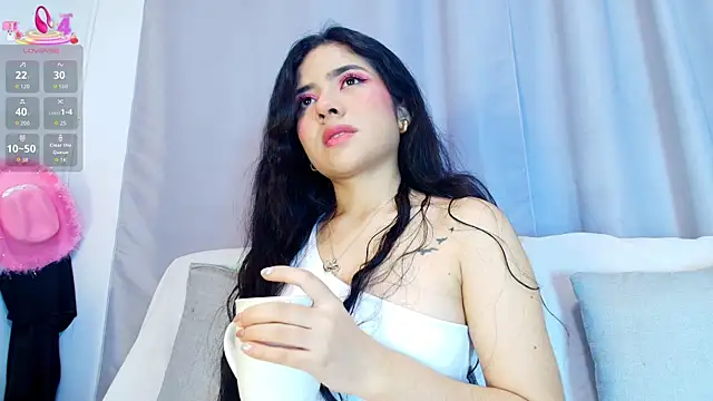 adara johnson   online show from 11-10-25, 11:48