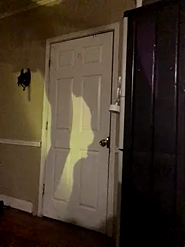 yosparky online show from 11-16-25, 04:06