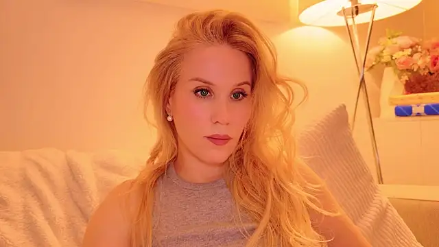 Snapshot of Myassistant chatting on 12-16-25, 12:15 Myassistant online show from 12-16-25, 12:15