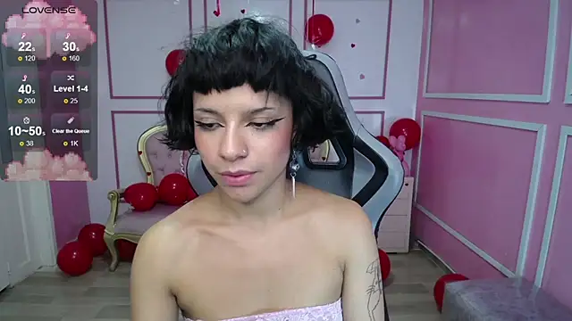 Snapshot of kathina_t chatting on 03-01-25, 01:22 kathina t online show from 03-01-25, 01:22