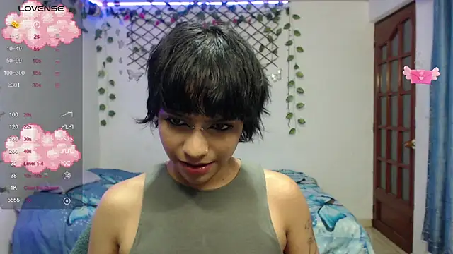 Snapshot of kathina_t chatting on 10-04-25, 11:17 kathina t online show from 10-04-25, 11:17