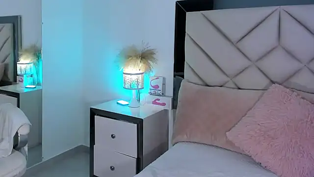 alexa tobar online show from 03-06-26, 09:21