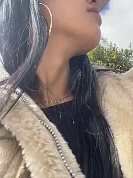 Snapshot of sophie_conor chatting on 01-31-25, 06:57 sophie conor online show from 01-31-25, 06:57