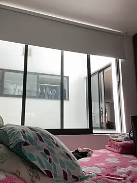 Snapshot of sophie_conor chatting on 12-03-24, 06:11 sophie conor online show from 12-03-24, 06:11