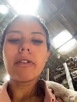 Snapshot of sophie_conor chatting on 02-27-25, 05:58 sophie conor online show from 02-27-25, 05:58