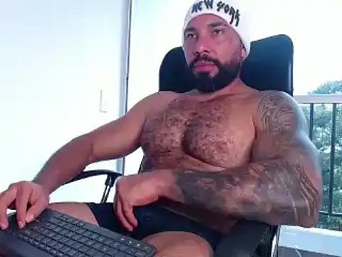 Snapshot of roman_muscle chatting on 02-07-25, 10:09 roman muscle online show from 02-07-25, 10:09