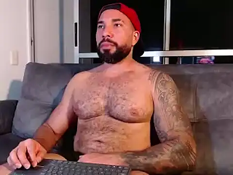 Snapshot of roman_muscle chatting on 02-01-25, 04:46 roman muscle online show from 02-01-25, 04:46