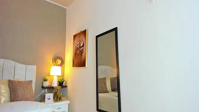 Snapshot of ValeryLovee chatting on 11-28-25, 03:07 ValeryLovee online show from 11-28-25, 03:07