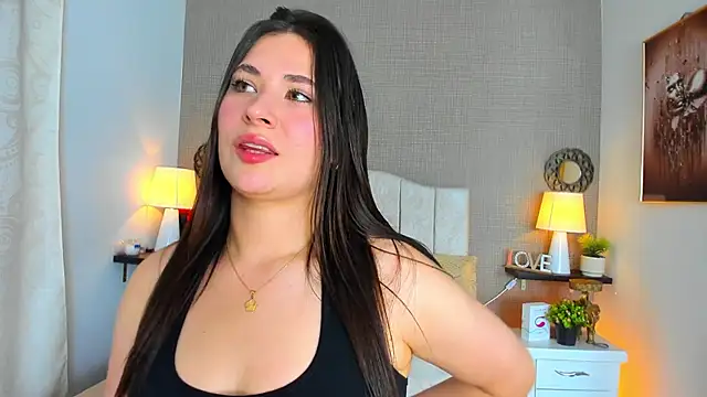 Snapshot of ValeryLovee chatting on 06-11-26, 02:53 ValeryLovee online show from 06-11-26, 02:53