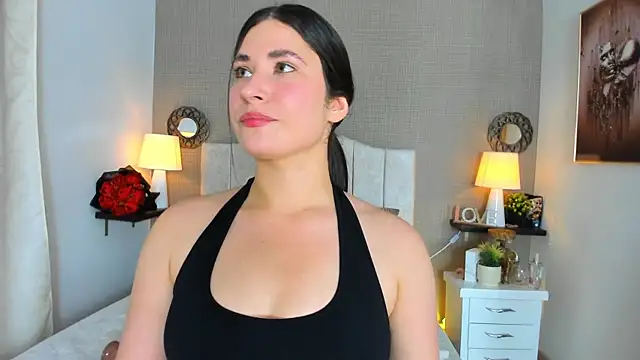 ValeryLovee online show from 04-11-26, 03:58