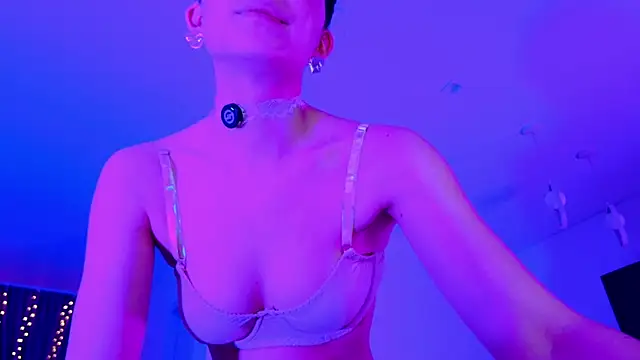 AngellaRoss online show from 12-13-25, 08:04