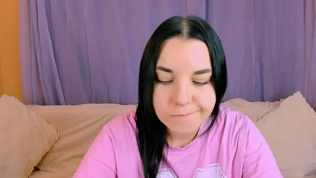 Kate Ree online show from 12-15-25, 05:57