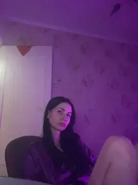 Starry Siren online show from 10-22-25, 02:38