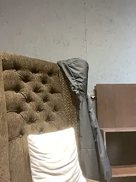 Starry Siren online show from 10-30-25, 09:07