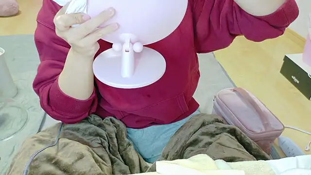  usya 2525 online show from 12-02-25, 04:09