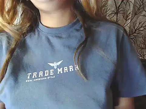 Snapshot of your_Shanvi chatting on 10-19-25, 03:59 your Shanvi online show from 10-19-25, 03:59