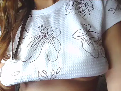 Snapshot of your_Shanvi chatting on 11-08-25, 06:00 your Shanvi online show from 11-08-25, 06:00